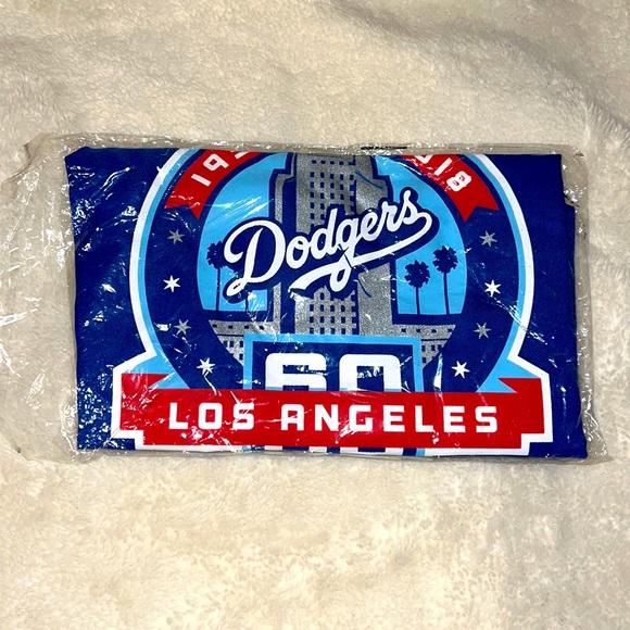 Authentic LA Dodgers Swag - Dodgers Apron - Picture 2 of 4